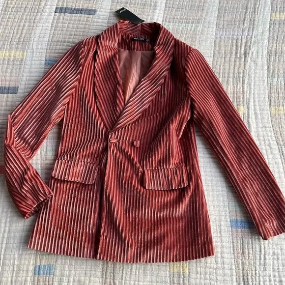 Nasty Gal Collection Pink Crushed Velvet Ribbed Double Breasted Lined Blazer NWT - Picture 3 of 10